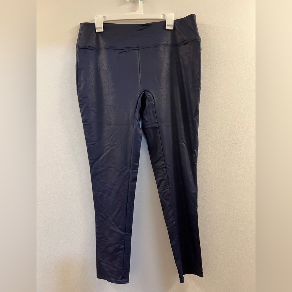 ALL WORTHY Shimmer Look Leggings